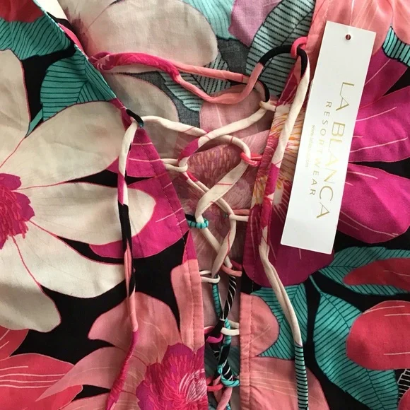 La Blanca Floral Lace Up Front In Full Bloom V-Neck Tunic Swim Cover Up XS - Picture 6 of 7